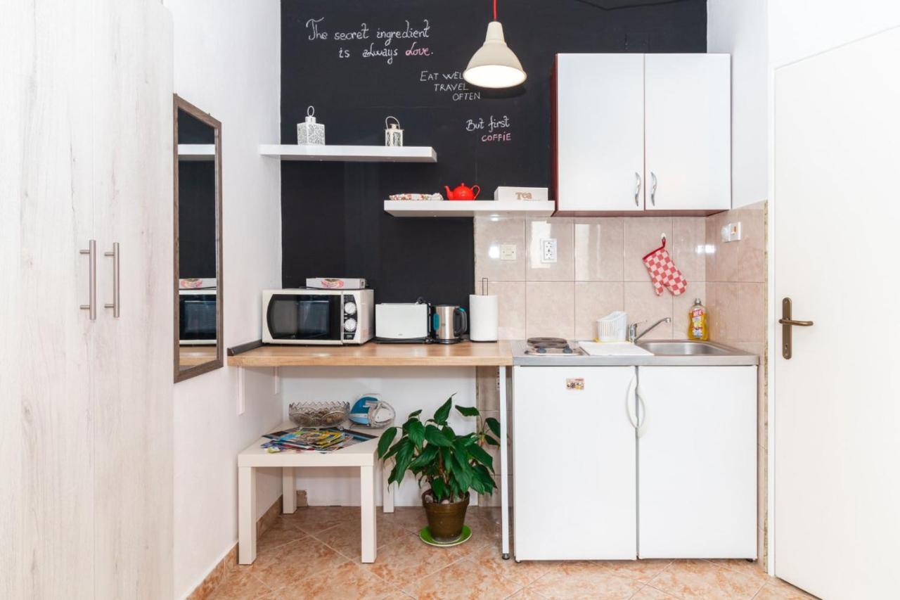 Studio Apartman Djakovic تْشيرسيك نوفي المظهر الخارجي الصورة