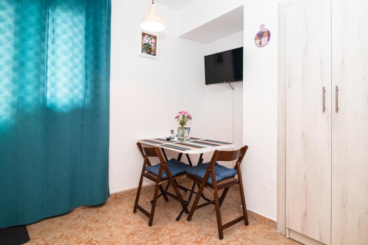 Studio Apartman Djakovic تْشيرسيك نوفي المظهر الخارجي الصورة